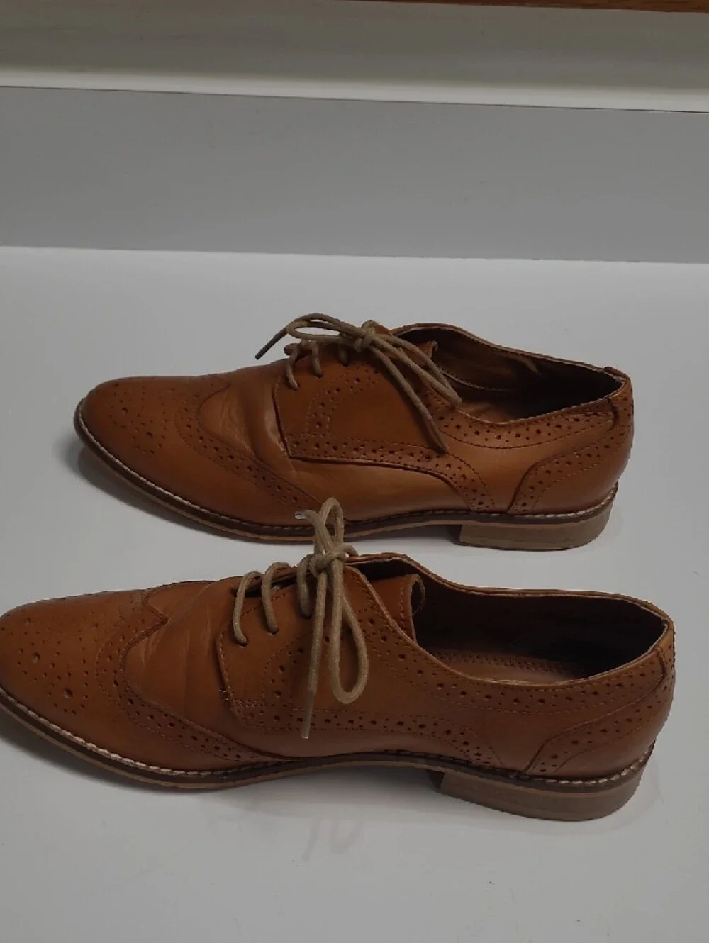 ASOS Tan Wingtip Oxford Shoes with Perforated Brogue Detailing-Size 6.5